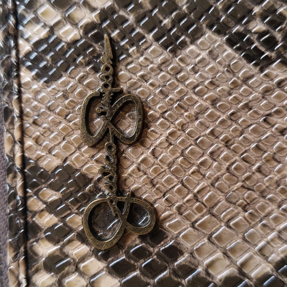 Jessica Simpson Wallet - Picture 2 of 4